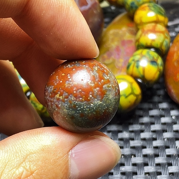 春***晓玛瑙/玉髓未镶嵌颈饰