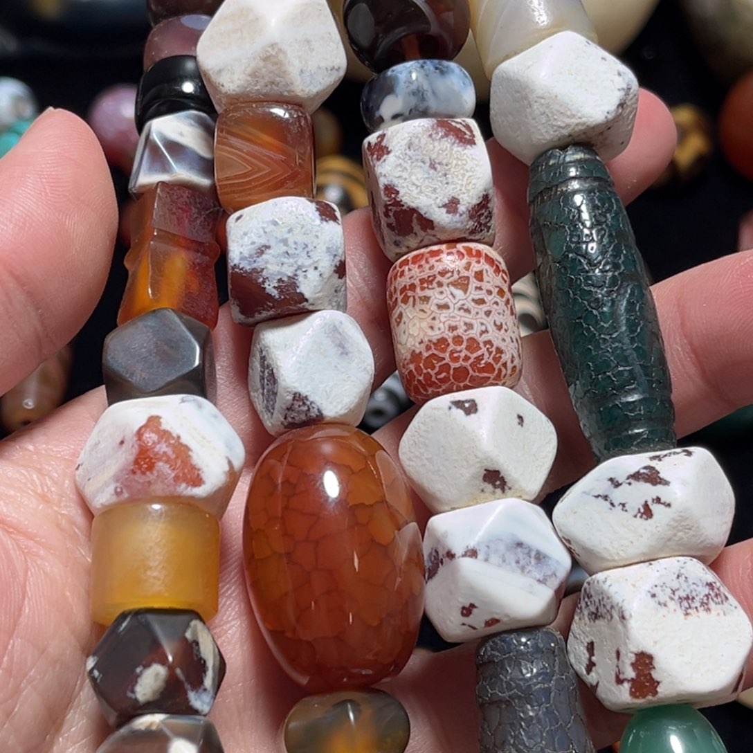 笑***物玛瑙/玉髓未镶嵌玛瑙单株