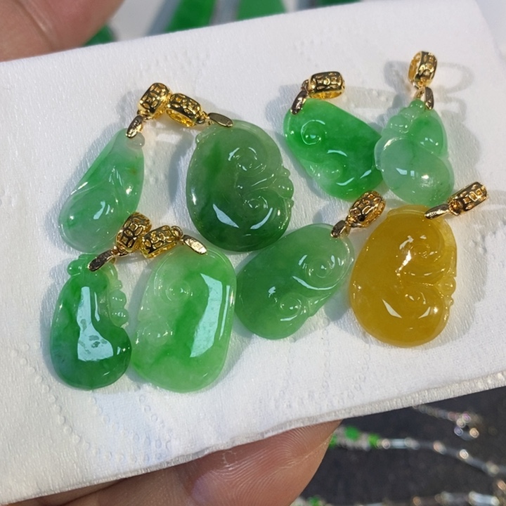 翡翠颈饰18K金镶嵌多样性发货