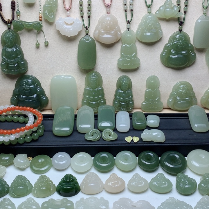 和田玉吊坠未镶嵌