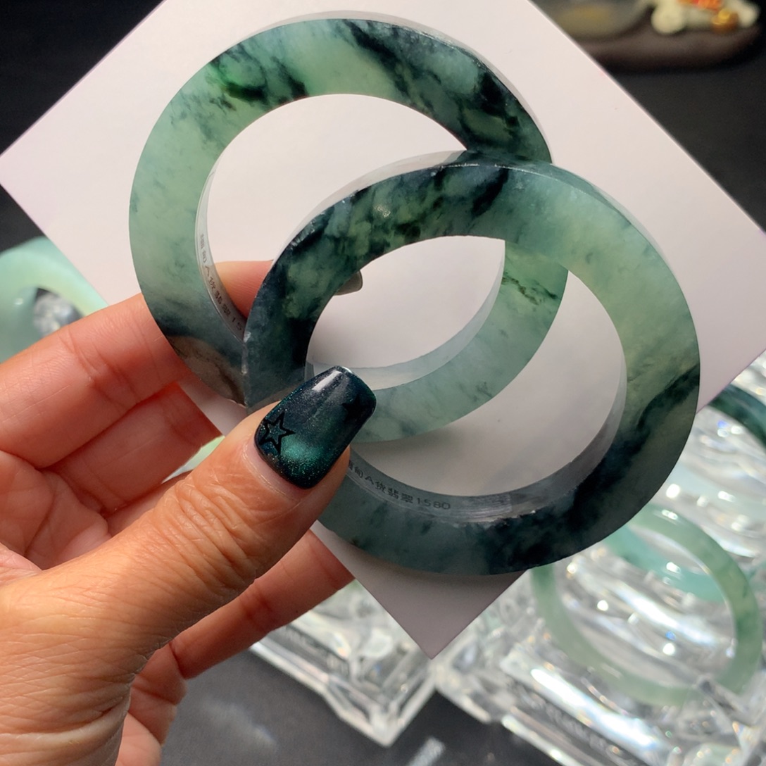 定制翡翠未镶嵌翡翠A货手镯定制