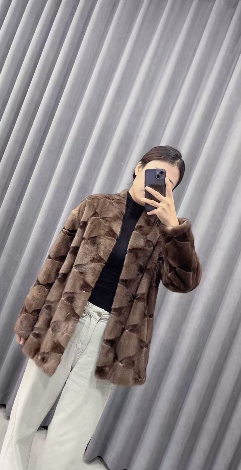 水貂毛V领菱形块中长款显瘦落肩原皮原色