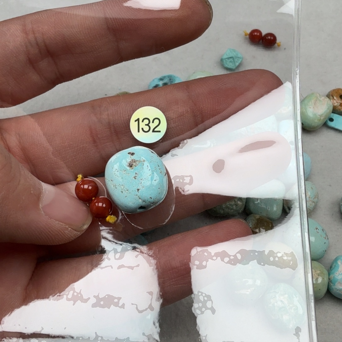南红玛瑙未镶嵌珠宝奇石