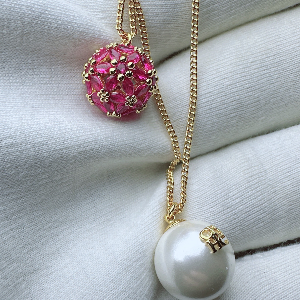 吊坠 卡罗家绣球双链C490