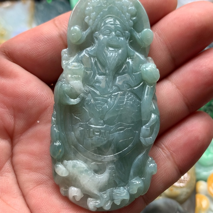 翡翠颈饰未镶嵌保真天然a货翡翠