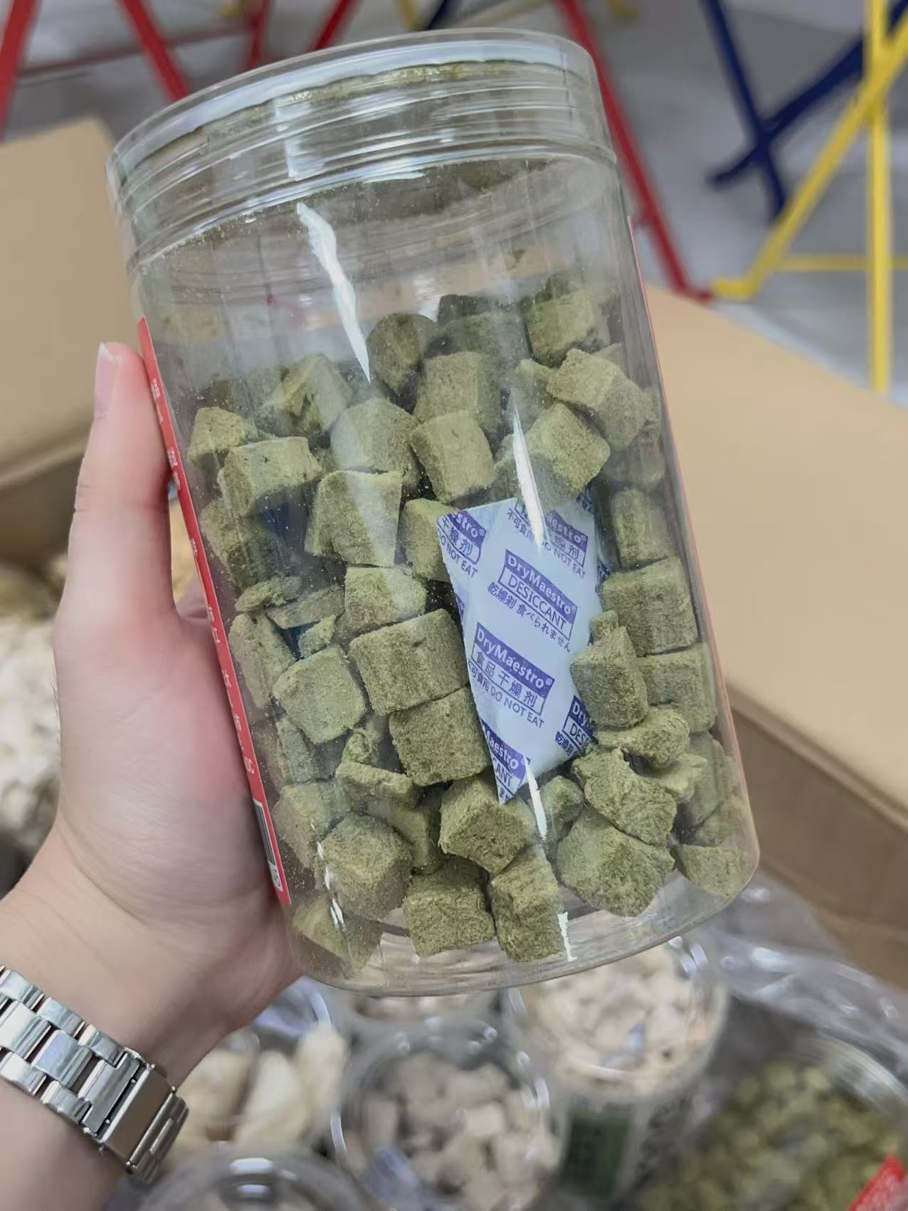 【黑七七PET】猫草冻干粒鸡肉味 即食猫咪零食化毛排毛球磨牙必备