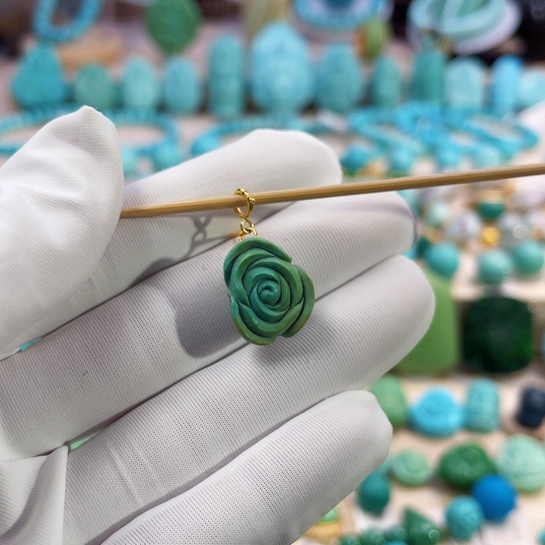 绿松石珠宝奇石未镶嵌