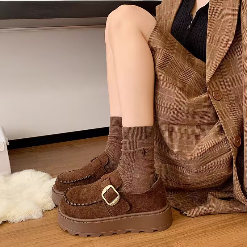 1907修面皮魔术贴胶粘休闲风冬季单鞋女鞋圆头秋冬短靴