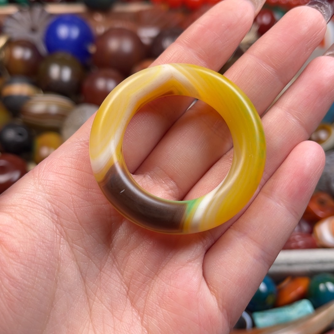 玛瑙/玉髓颈饰未镶嵌