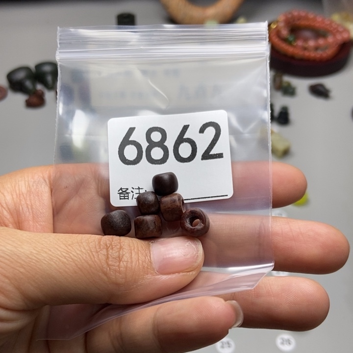 .***Ｙ蛇纹石玉未镶嵌项链