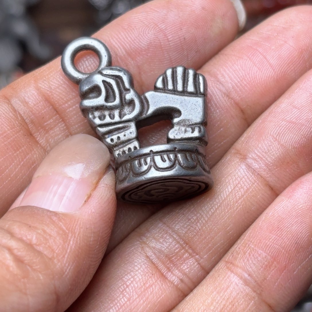 铜星月菩提吊坠项链