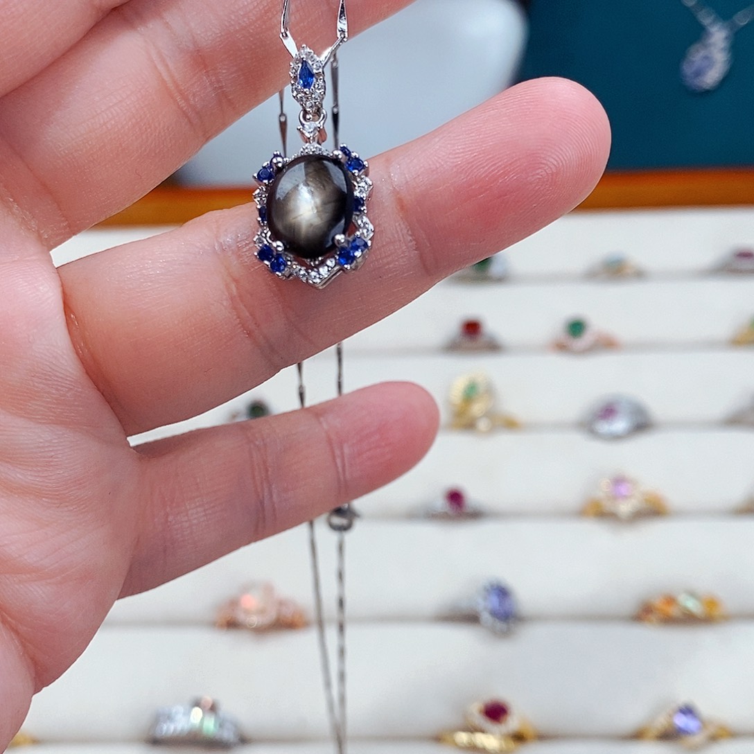 蓝宝石颈饰银S925镶嵌