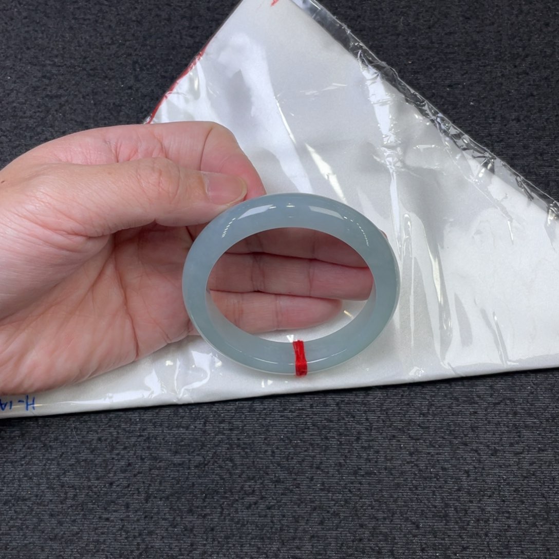 翡翠手镯未镶嵌53.8正圈