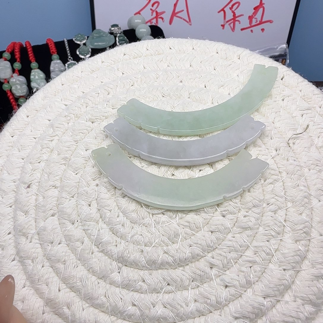 翡翠未镶嵌颈饰翡翠玉恒