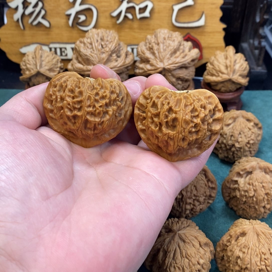 文玩核桃把件宫灯43微瑕