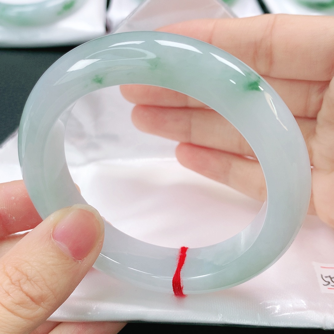 未镶嵌手镯翡翠缅甸55