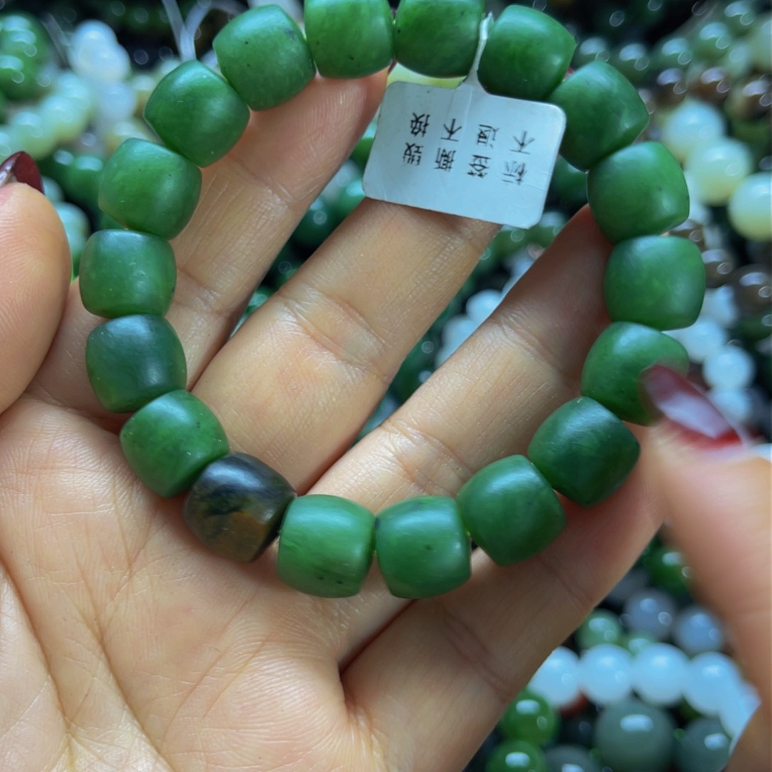 未镶嵌手链和田玉