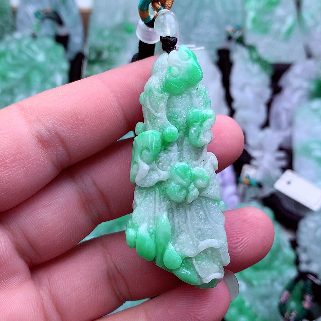 翡翠吊坠(不含链)未镶嵌