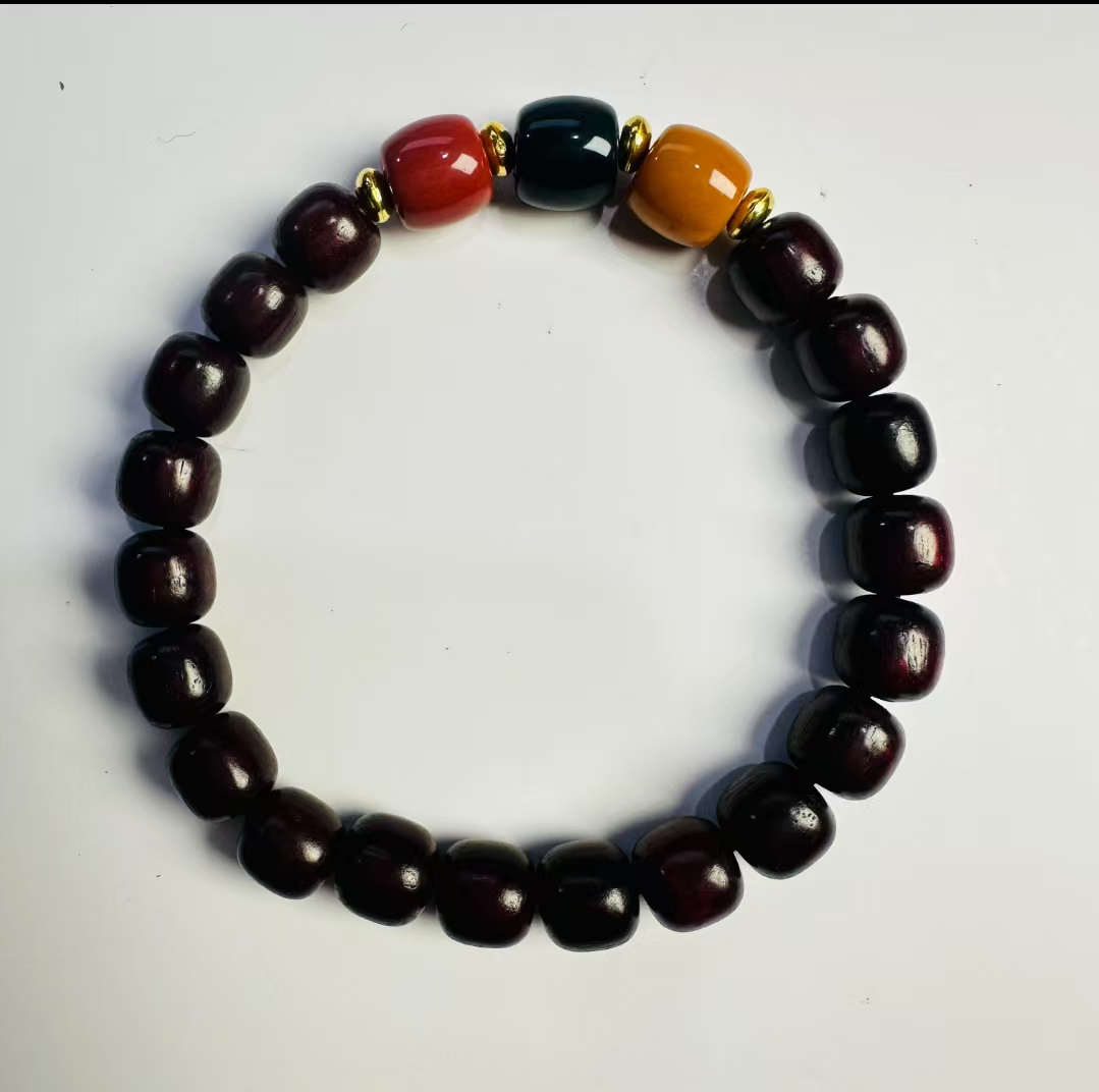 T008-精品小叶紫檀手串 无礼盒