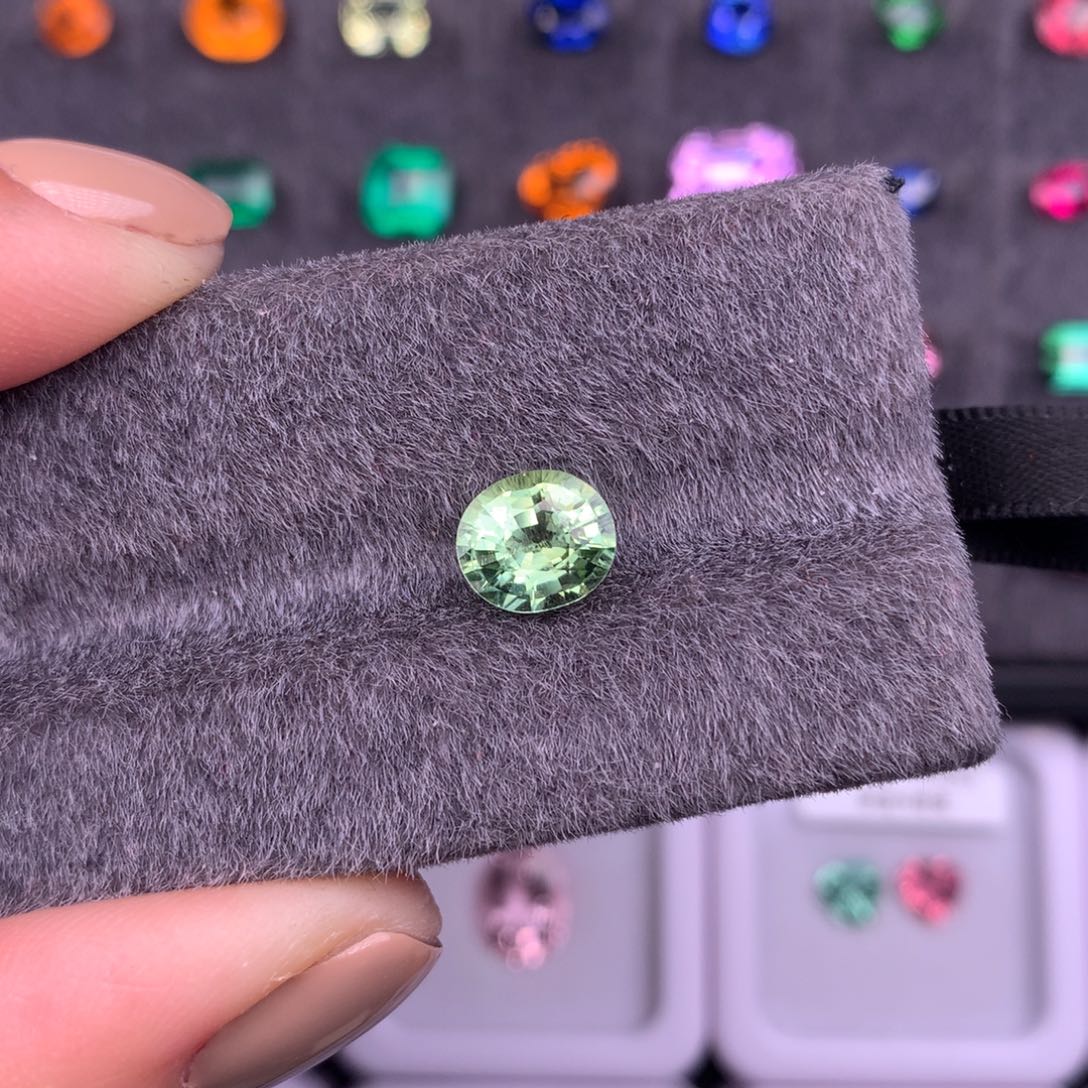 碧玺珠宝半成品未镶嵌1.75ct阿富汗薄荷绿碧玺