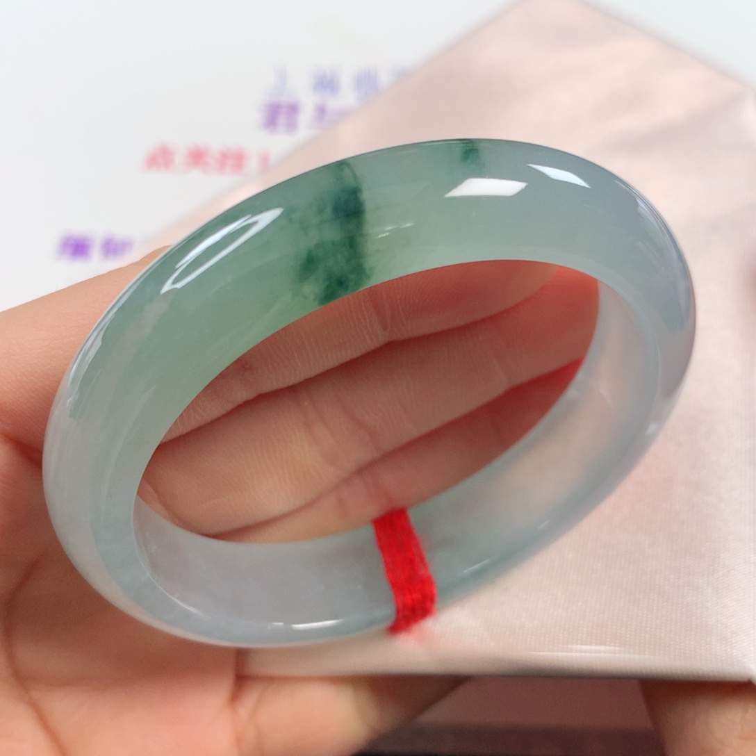 未镶嵌手镯翡翠 贵妃246⭐⭐⭐⭐⭐强推