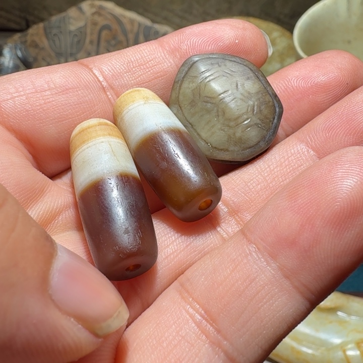 清***零和田玉（糖玉）未镶嵌颈饰