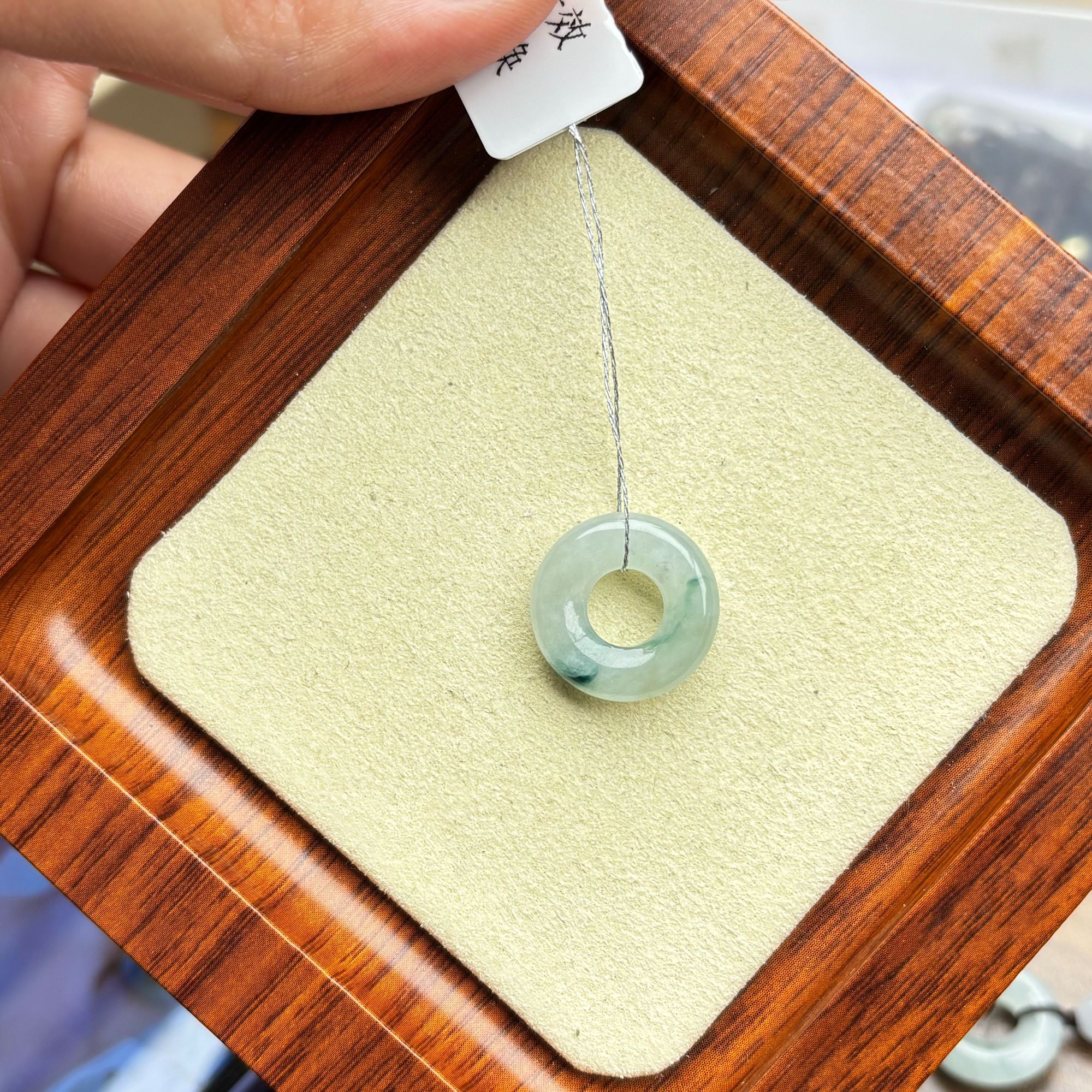 天然缅甸A货冰飘花甜甜圈