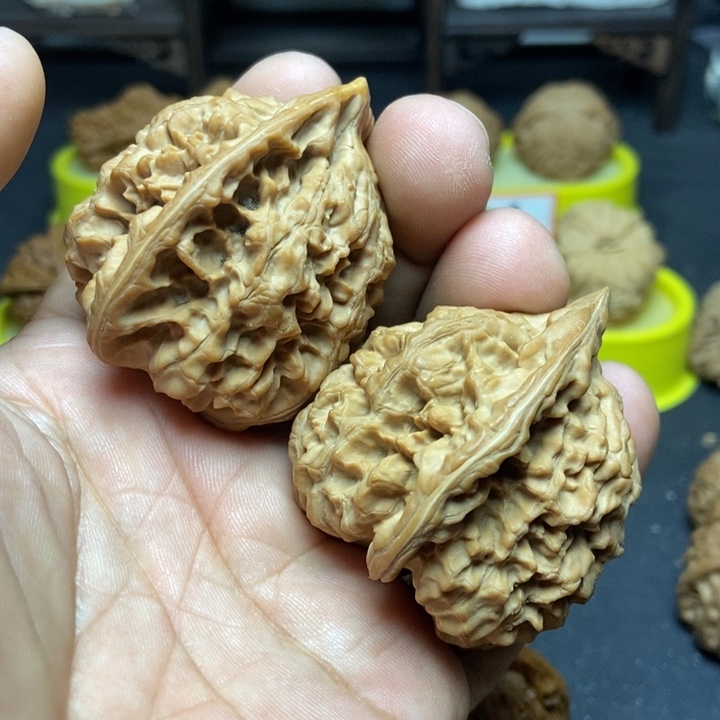 核桃麒麟纹大官帽001