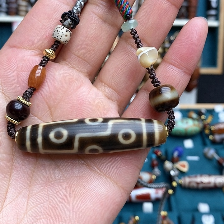 玛瑙/玉髓颈饰合金水*