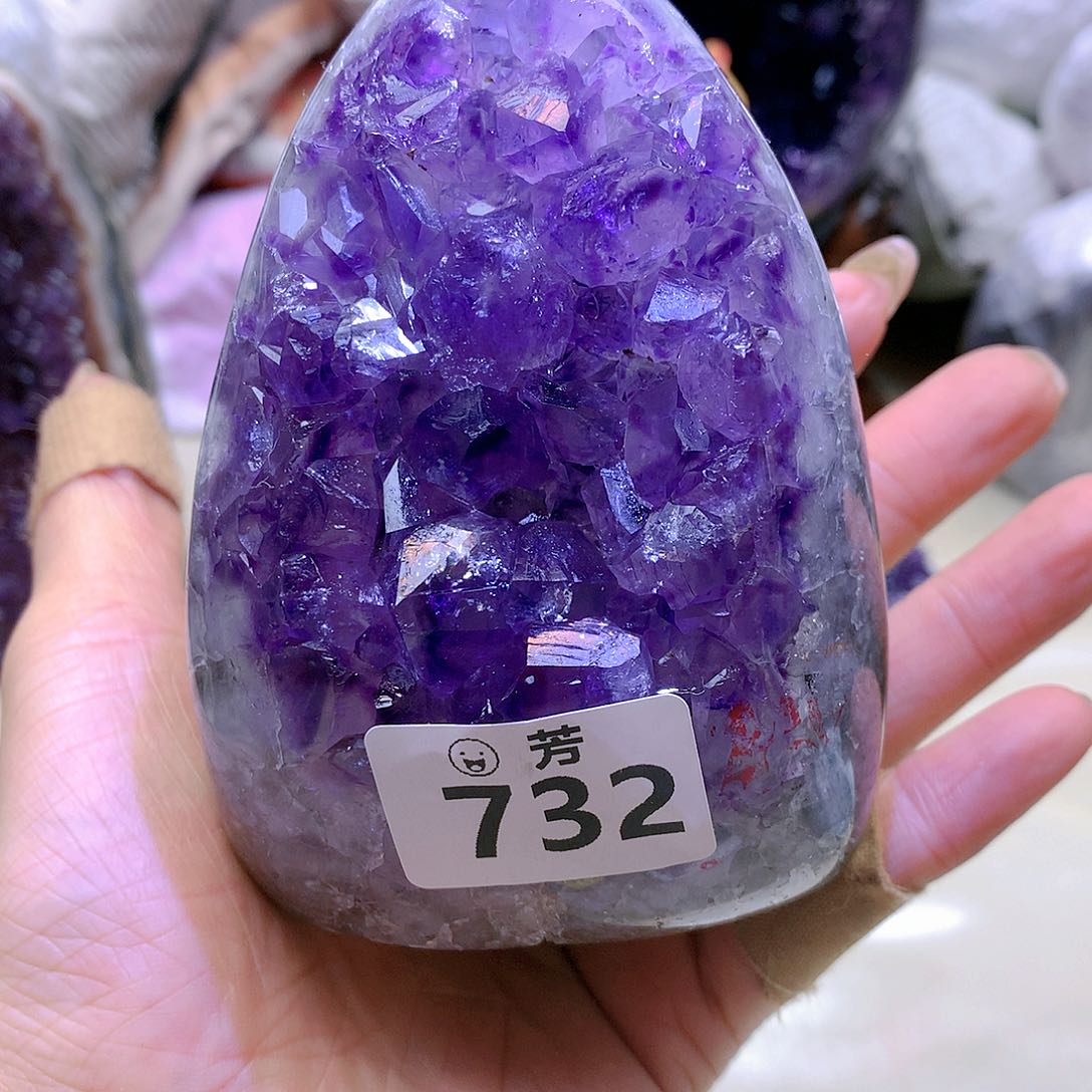 紫晶大型摆件（非配饰）未镶嵌