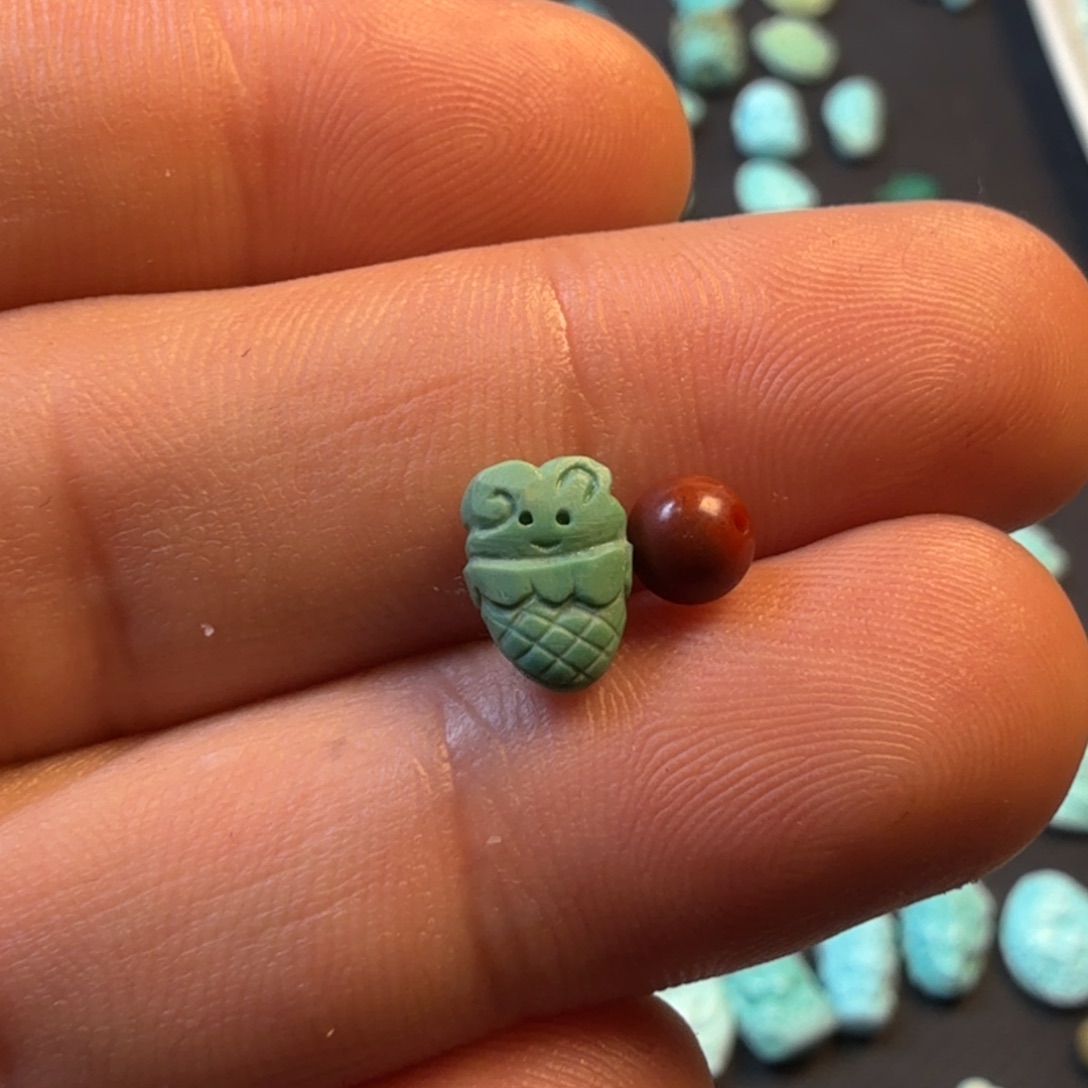 南红玛瑙未镶嵌珠宝奇石