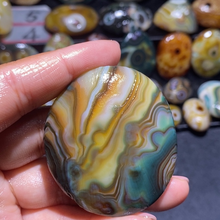 玛瑙/玉髓未镶嵌珠宝奇石146