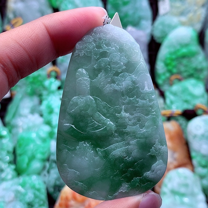 翡翠吊坠(不含链)未镶嵌