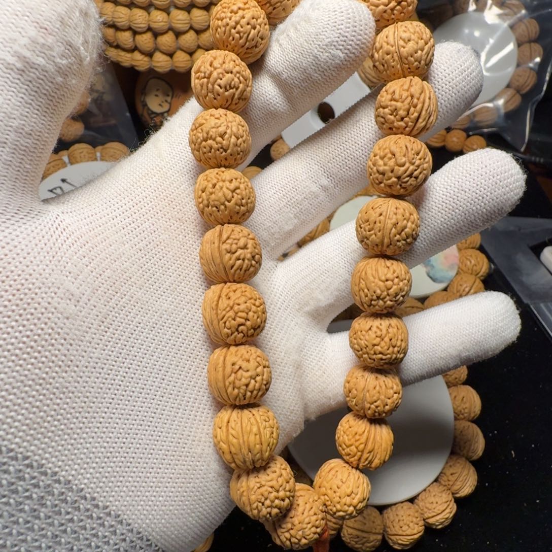 手串桃核东北野生金蝉无修不双氧不抛光