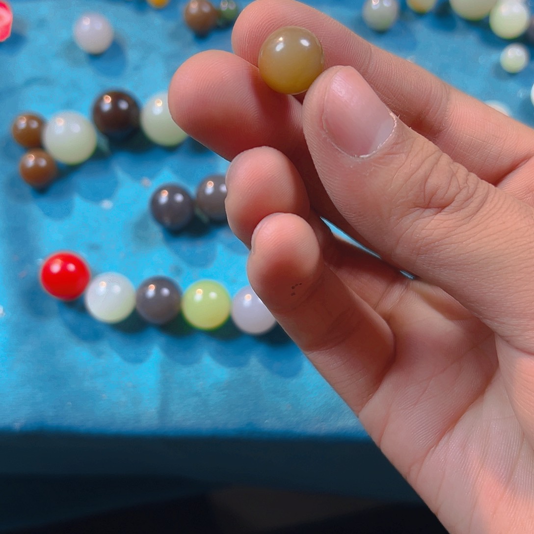 和田玉12散珠未镶嵌