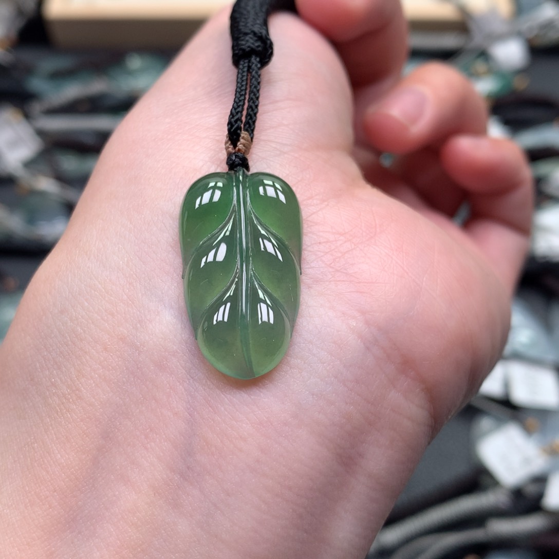 翡翠颈饰未镶嵌0000000000000