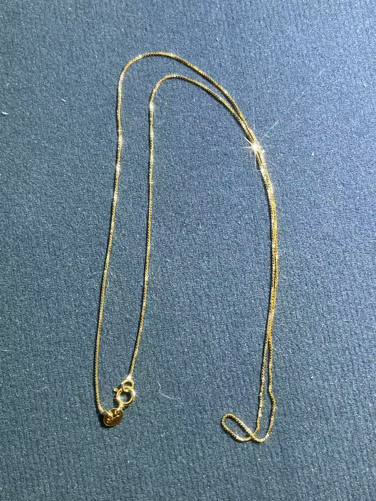 a829黄色粗盒子项链多样性发货