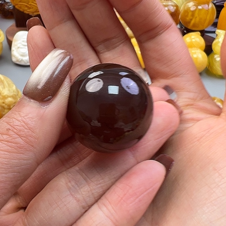 蜜蜡未镶嵌珠宝奇石