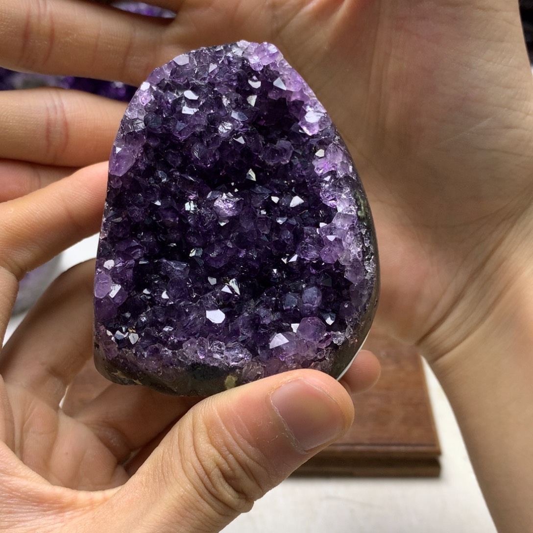 紫晶珠宝半成品未镶嵌