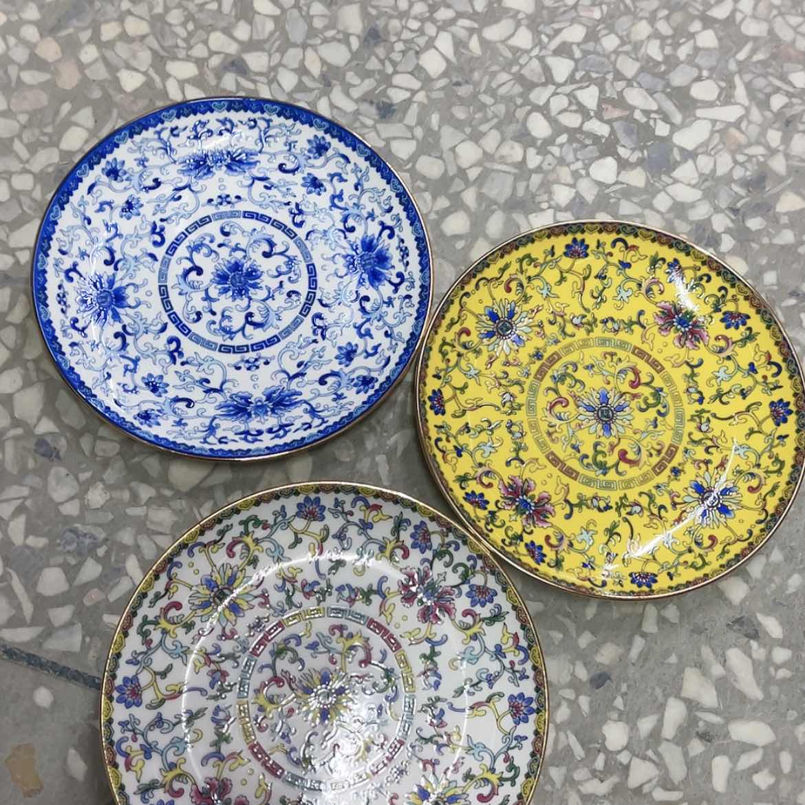 【闪购商品】骨瓷6寸3个…………………………