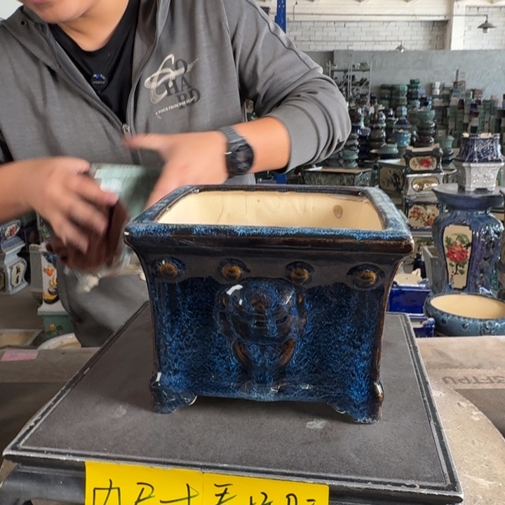 。一风堂石湾花盆 轻微收缩 内16*12