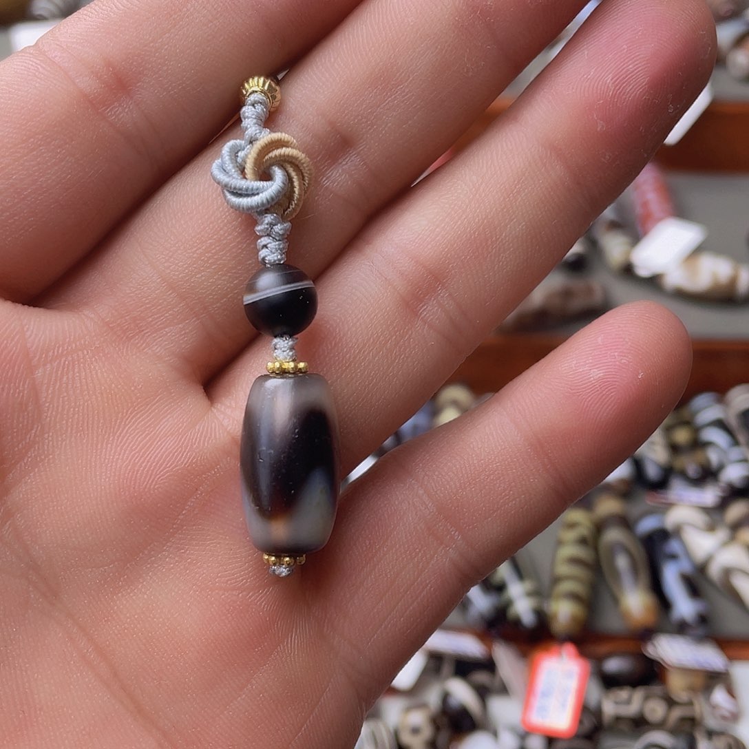 未镶嵌颈饰玛瑙/玉髓