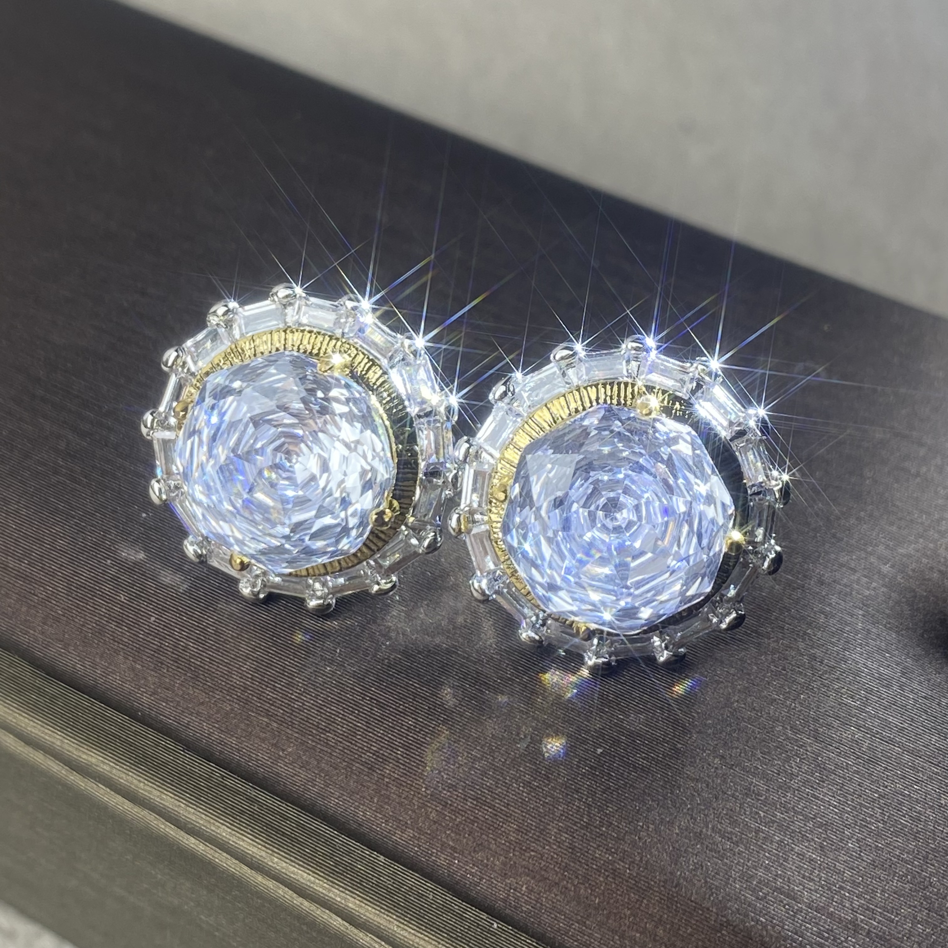 6605【耳环】轻奢精品金色女士耳环