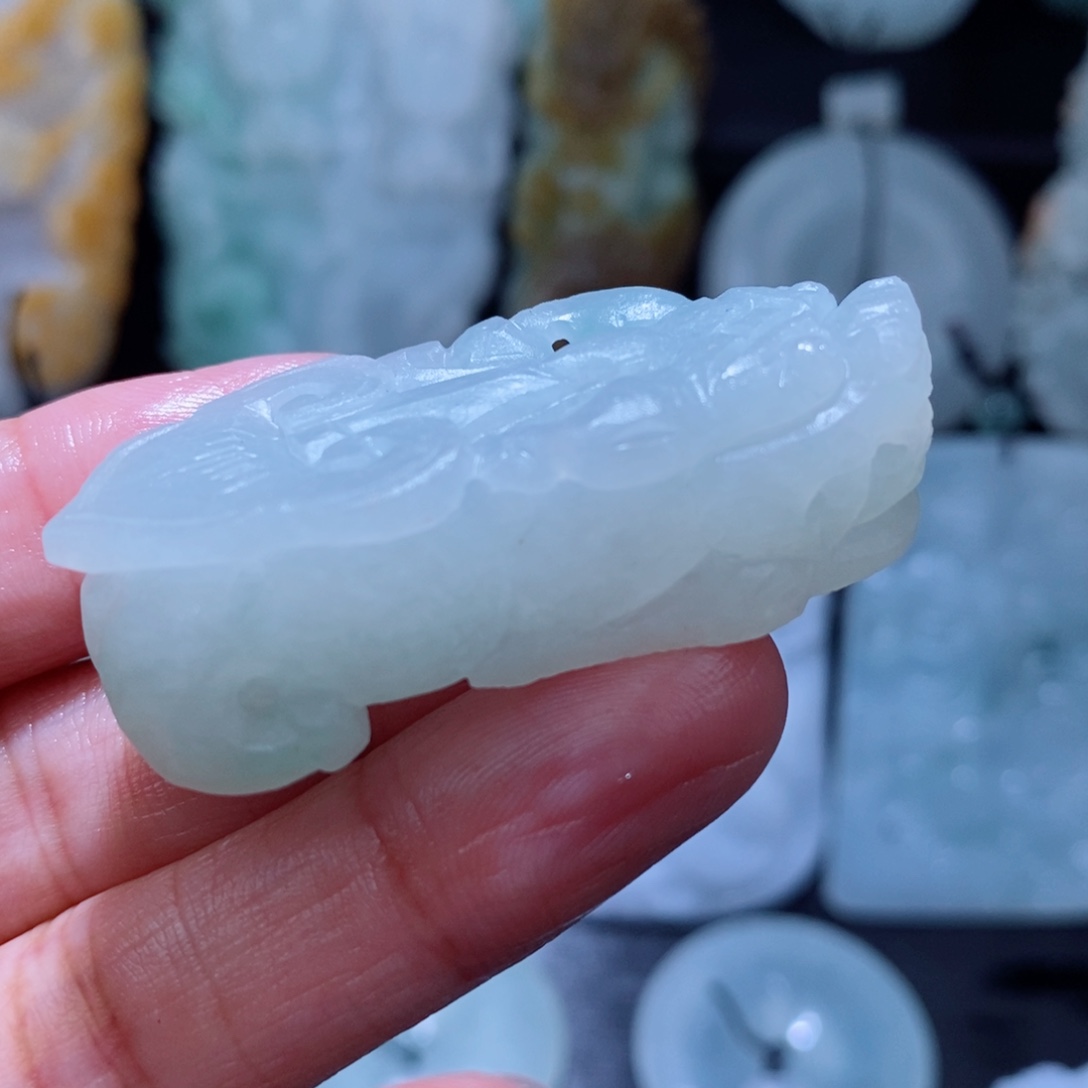 未镶嵌定制翡翠翡翠