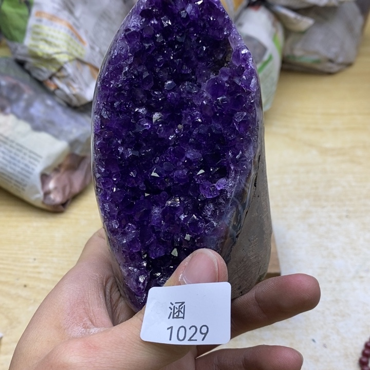 水晶大型摆件（非配饰）未镶嵌