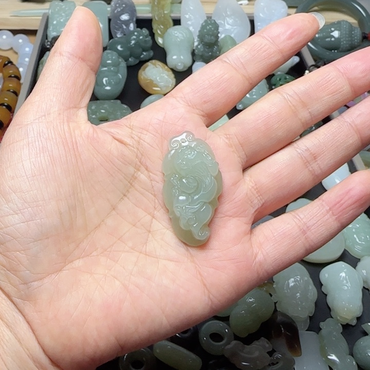 和田玉挂件未镶嵌