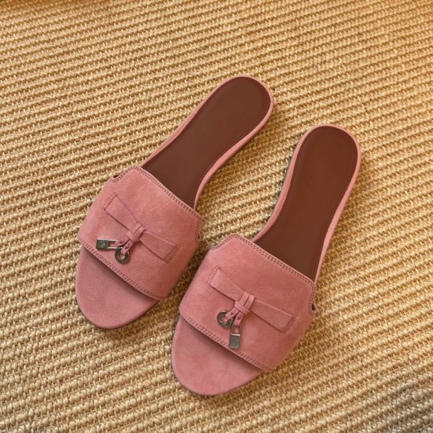 【对版】极简老钱风拖鞋女 2025夏新品羊猄绒一字凉拖外穿