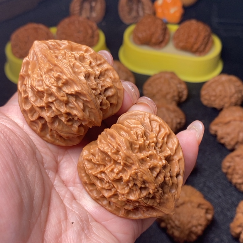 【闪购商品】把件文玩核桃819号血灯笼42.5