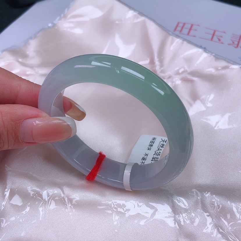 【闪购商品】未镶嵌手镯翡翠5051