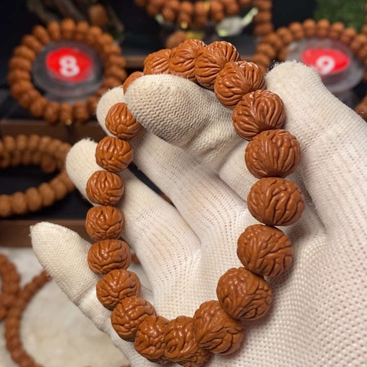 桃核吊坠秦岭龙纹桃核